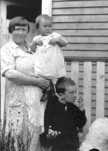 332: Julia (Reddy) McCarthy holding her baby Cede, with her son Gerry in front. (circa 1927)  - Julia daughter of James Reddy &amp;amp; Mary Anne Murphy, married to James McCarthy